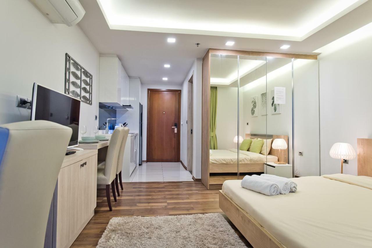 Stylish Studio In Peak Towers Pattaya Exterior photo